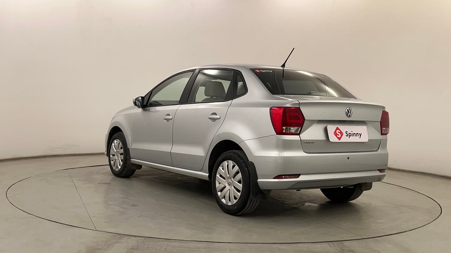 Used 2018 Volkswagen Ameo Comfortline 1.2L (P) Petrol Manual exterior LEFT REAR CORNER VIEW