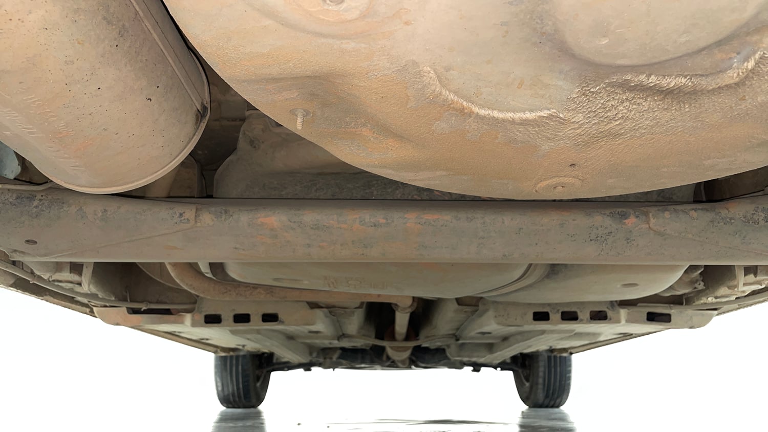 Used 2015 Volkswagen Polo Trendline 1.2L (P) Petrol Manual extra REAR UNDERBODY VIEW (TAKEN FROM REAR)