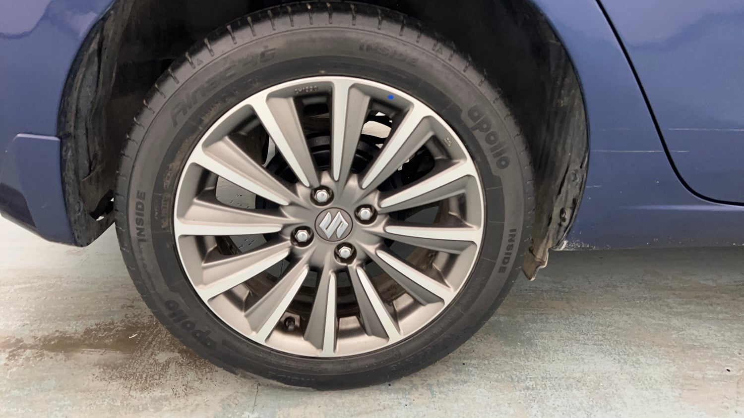 Used 2019 Maruti Suzuki Ciaz Alpha Hybrid 1.5 Petrol Manual tyres RIGHT REAR TYRE RIM VIEW