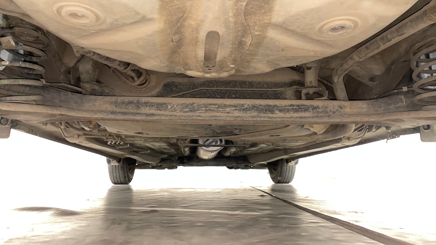 Used 2019 Maruti Suzuki Dzire VXi Petrol Manual extra REAR UNDERBODY VIEW (TAKEN FROM REAR)