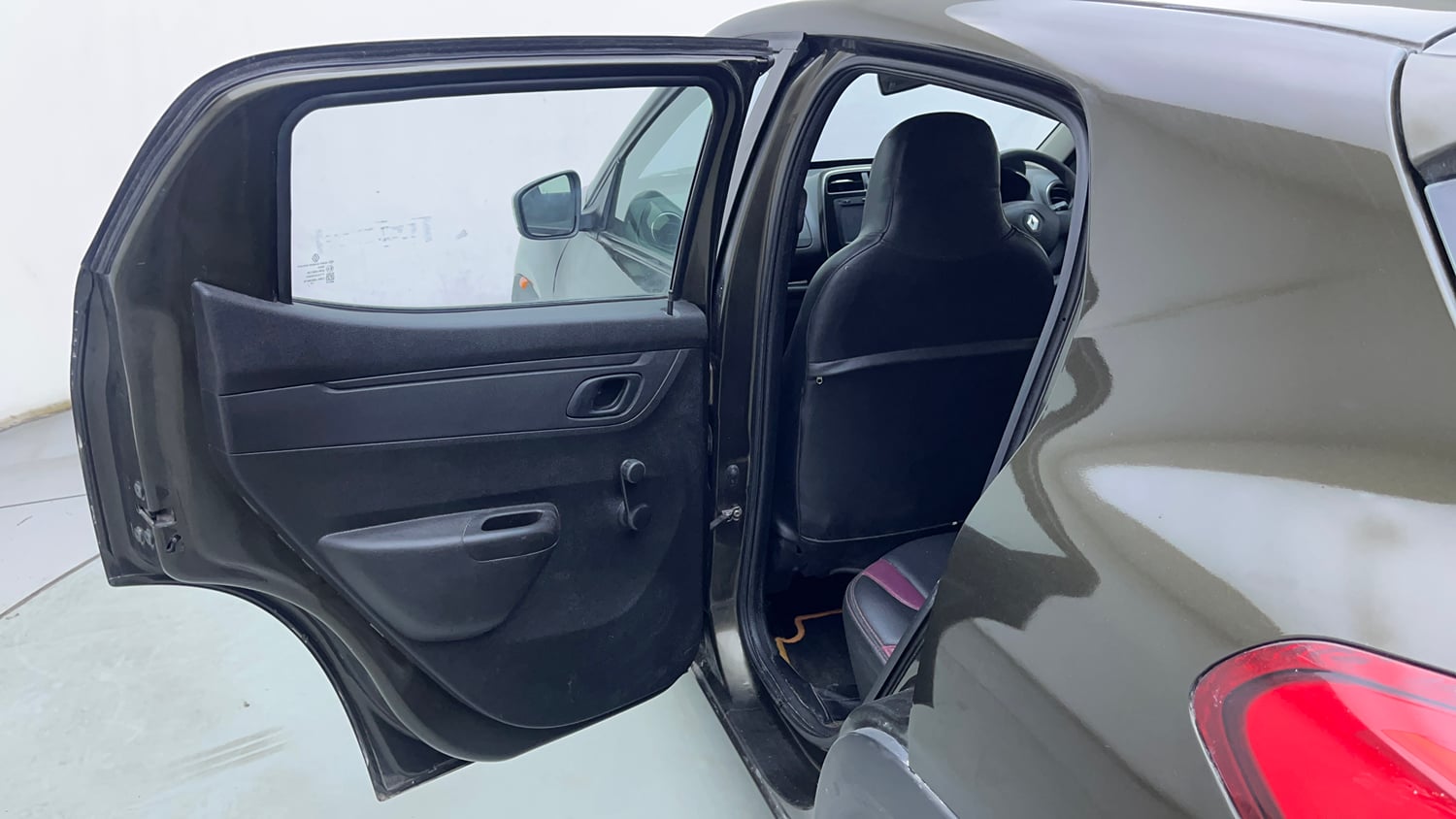 Used 2018 Renault Kwid 1.0 RXT AMT Petrol Automatic interior LEFT REAR DOOR OPEN VIEW