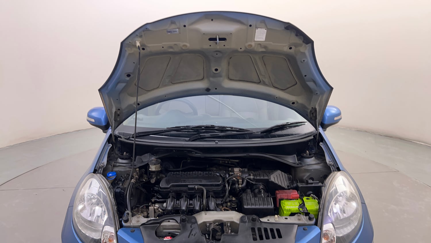Used 2013 Honda Amaze 1.2 VX AT i-VTEC Petrol Automatic engine ENGINE & BONNET OPEN FRONT VIEW