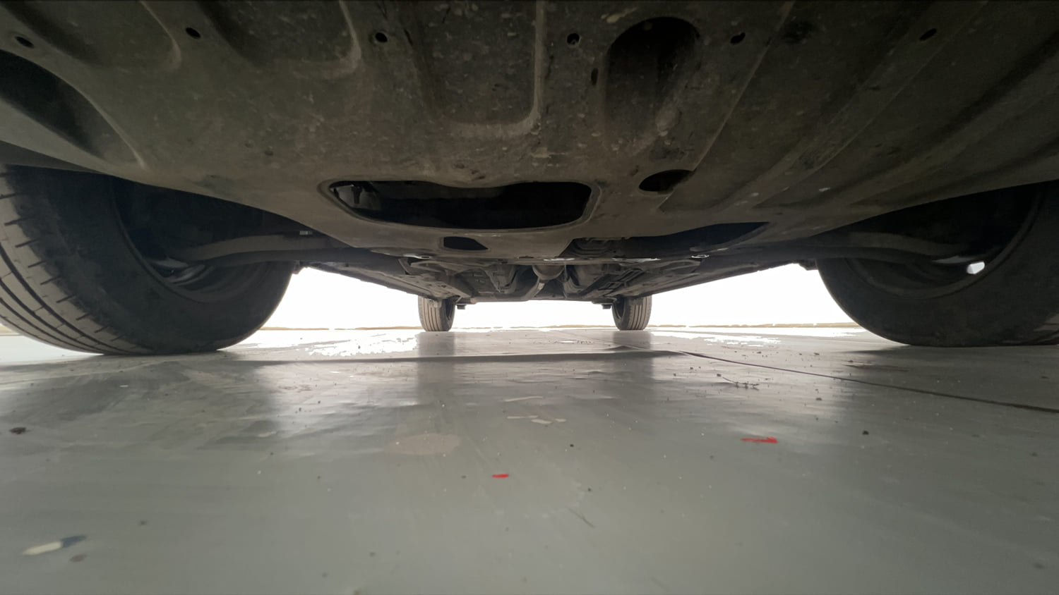 Used 2022 Hyundai Venue SX 1.2 Petrol Petrol Manual extra FRONT LEFT UNDERBODY VIEW