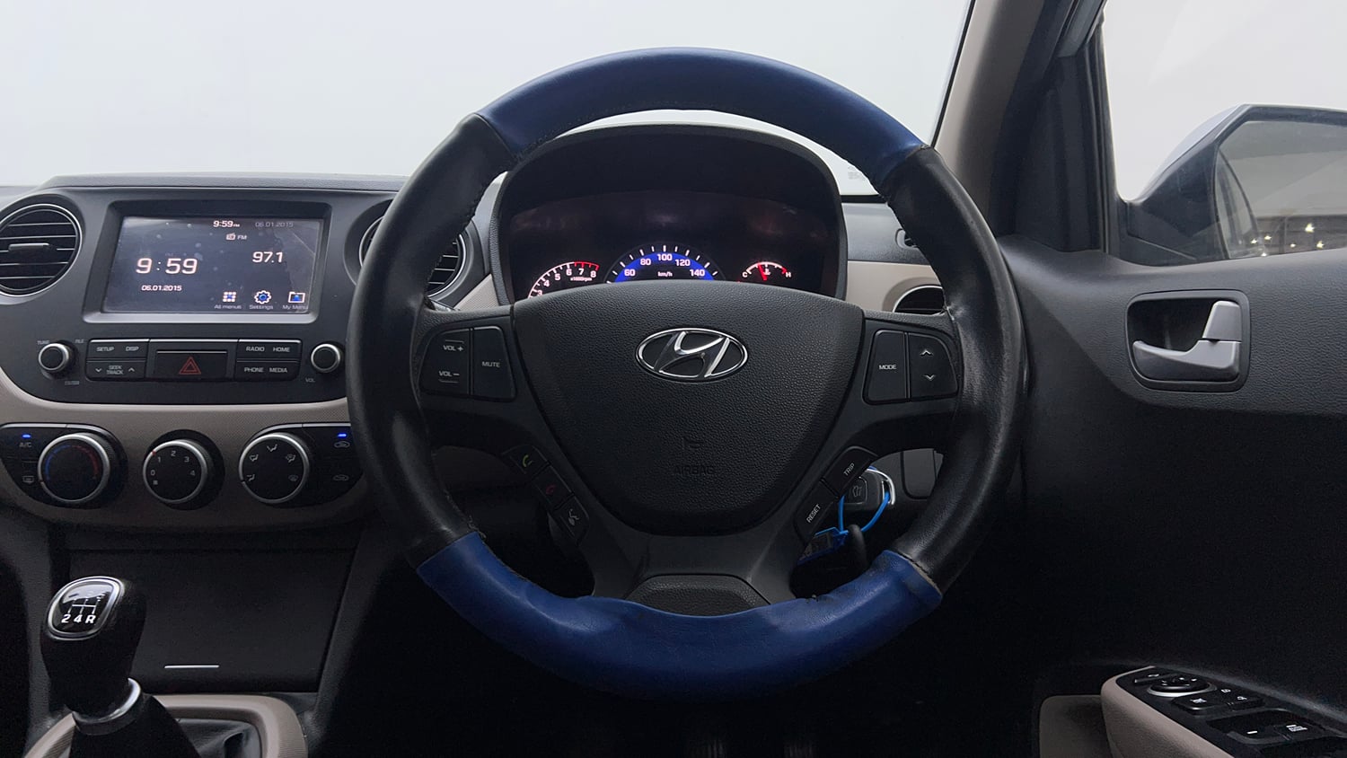 Used 2019 Hyundai Xcent SX Petrol Manual interior STEERING VIEW