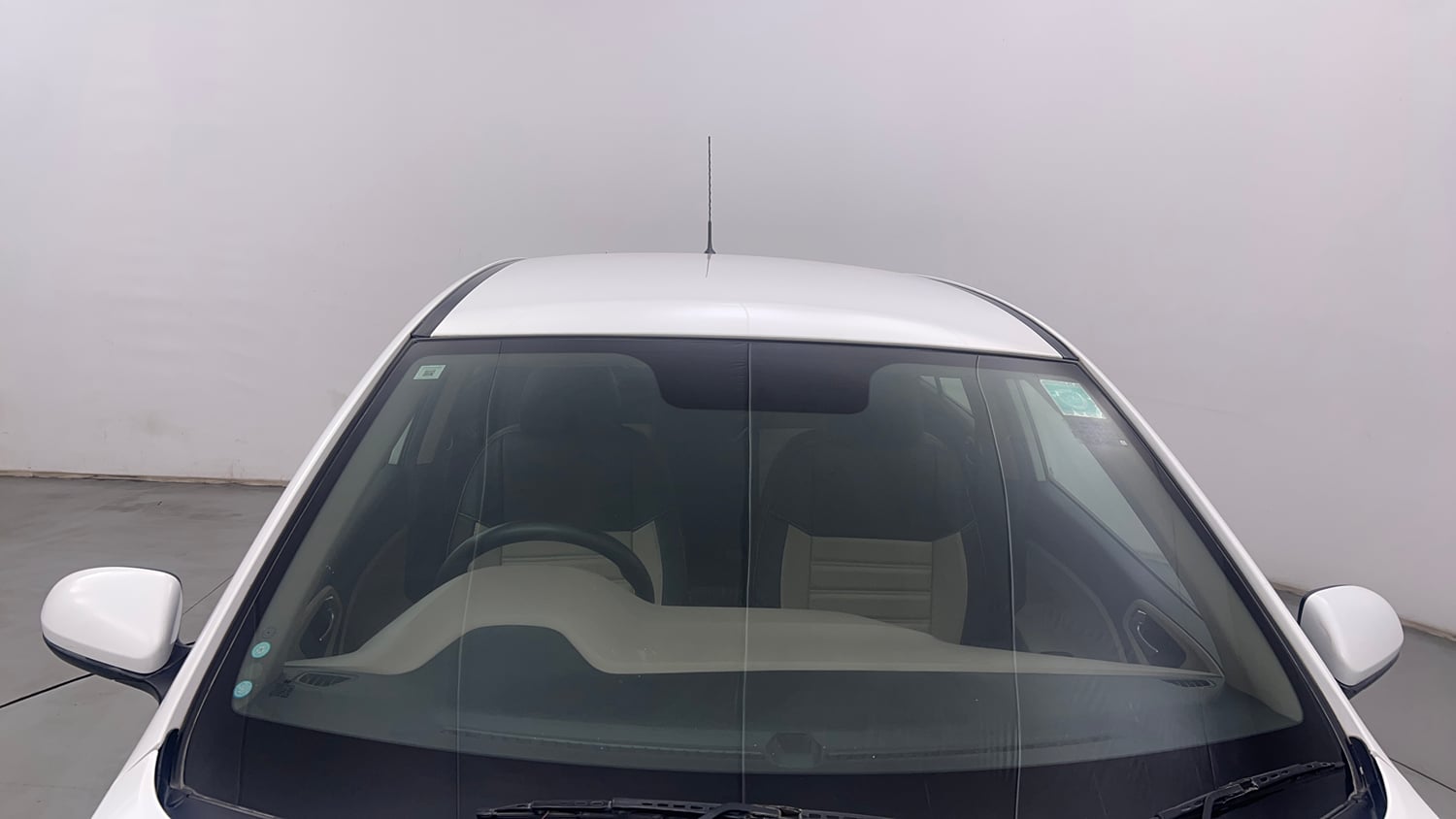 Used 2019 Hyundai Elite i20 Magna Plus 1.2 Petrol Manual exterior FRONT WINDSHIELD VIEW