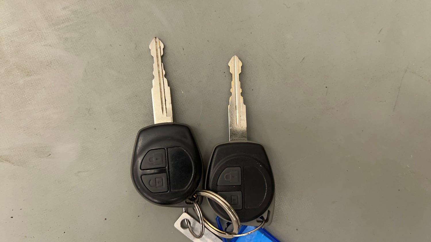 Used 2015 Maruti Suzuki Ritz Zxi BS-IV Petrol Manual extra CAR KEY VIEW