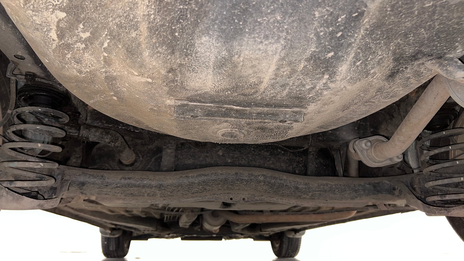 Used 2013 Honda Amaze 1.2 VX AT i-VTEC Petrol Automatic extra REAR UNDERBODY VIEW (TAKEN FROM REAR)