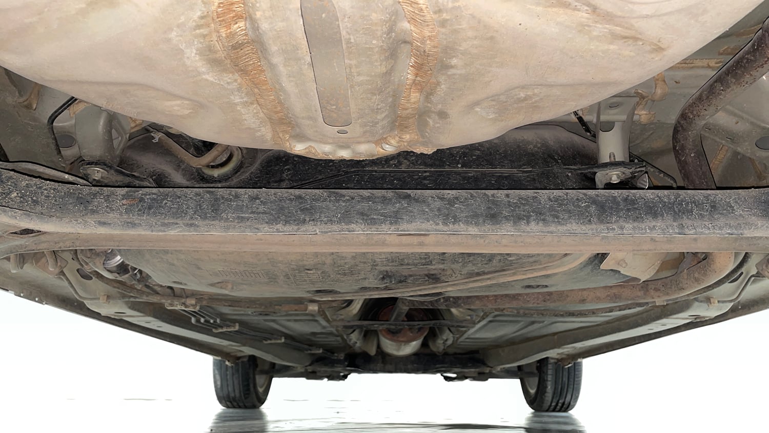 Used 2021 Maruti Suzuki Baleno Zeta Automatic Petrol Automatic extra REAR UNDERBODY VIEW (TAKEN FROM REAR)