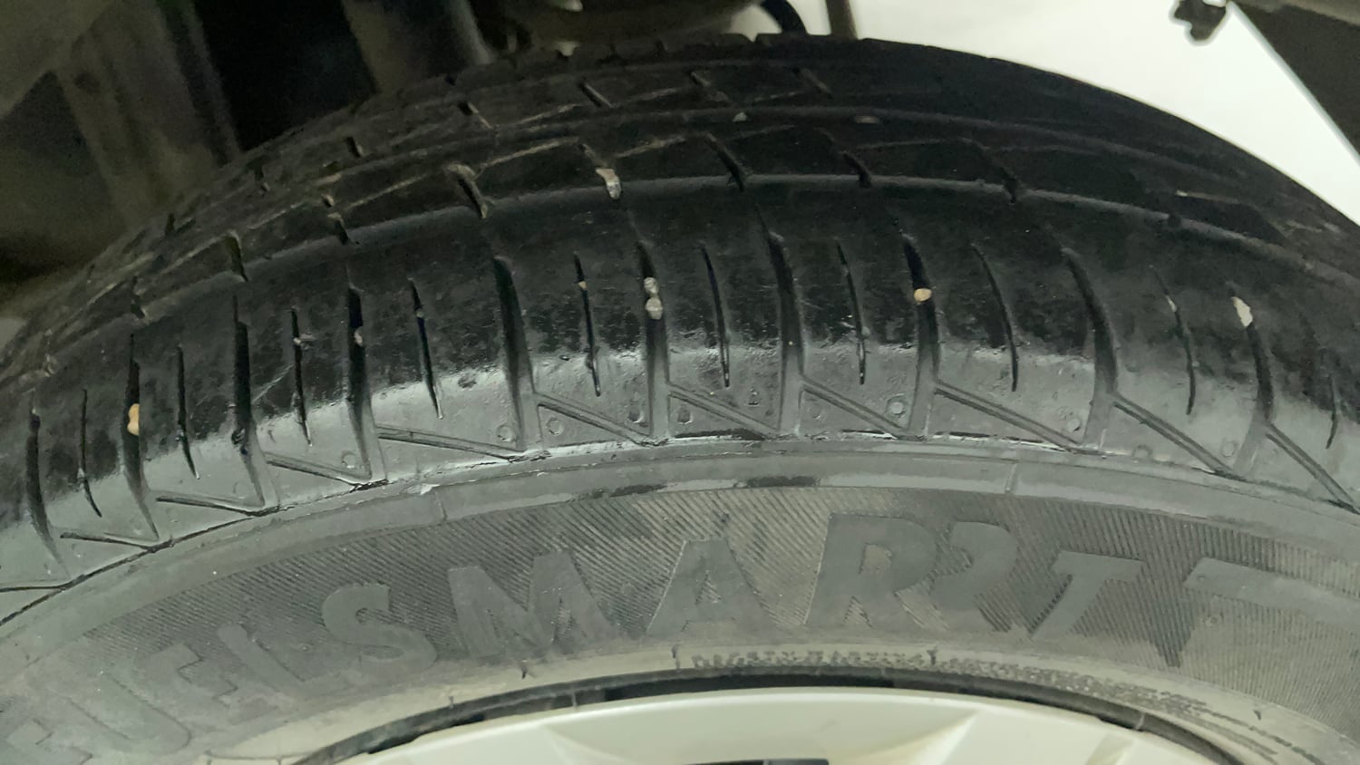 Used 2022 Maruti Suzuki Alto 800 VXi Petrol Manual tyres LEFT REAR TYRE TREAD VIEW