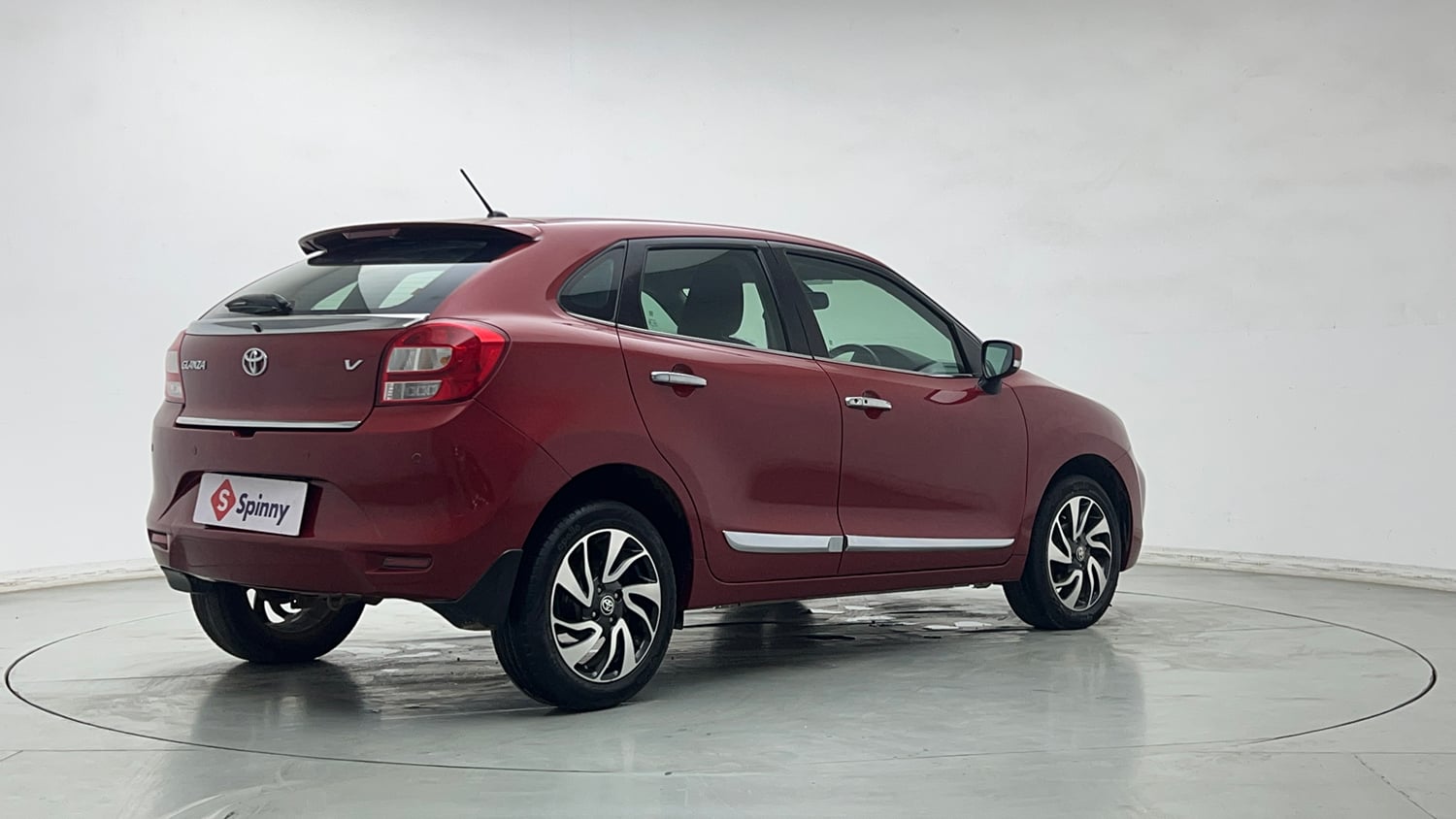 Used 2019 Toyota Glanza V CVT Petrol Automatic exterior RIGHT REAR CORNER VIEW