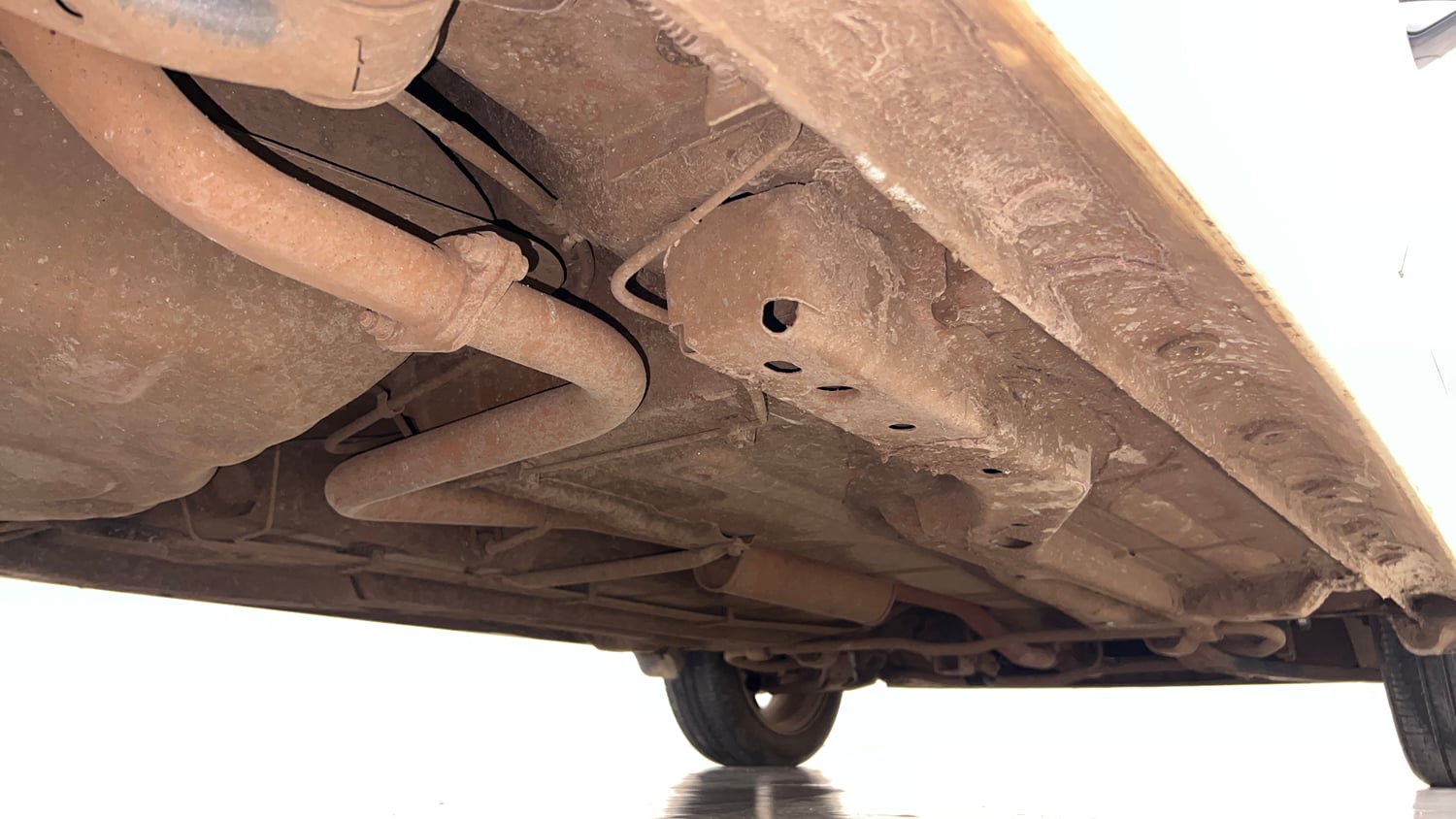 Used 2022 Tata Tiago XZA Plus Petrol Automatic extra REAR RIGHT UNDERBODY VIEW