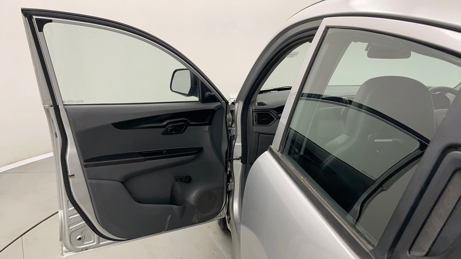 Used 2018 Mahindra KUV100 NXT K2 6 STR Petrol Manual interior LEFT FRONT DOOR OPEN VIEW