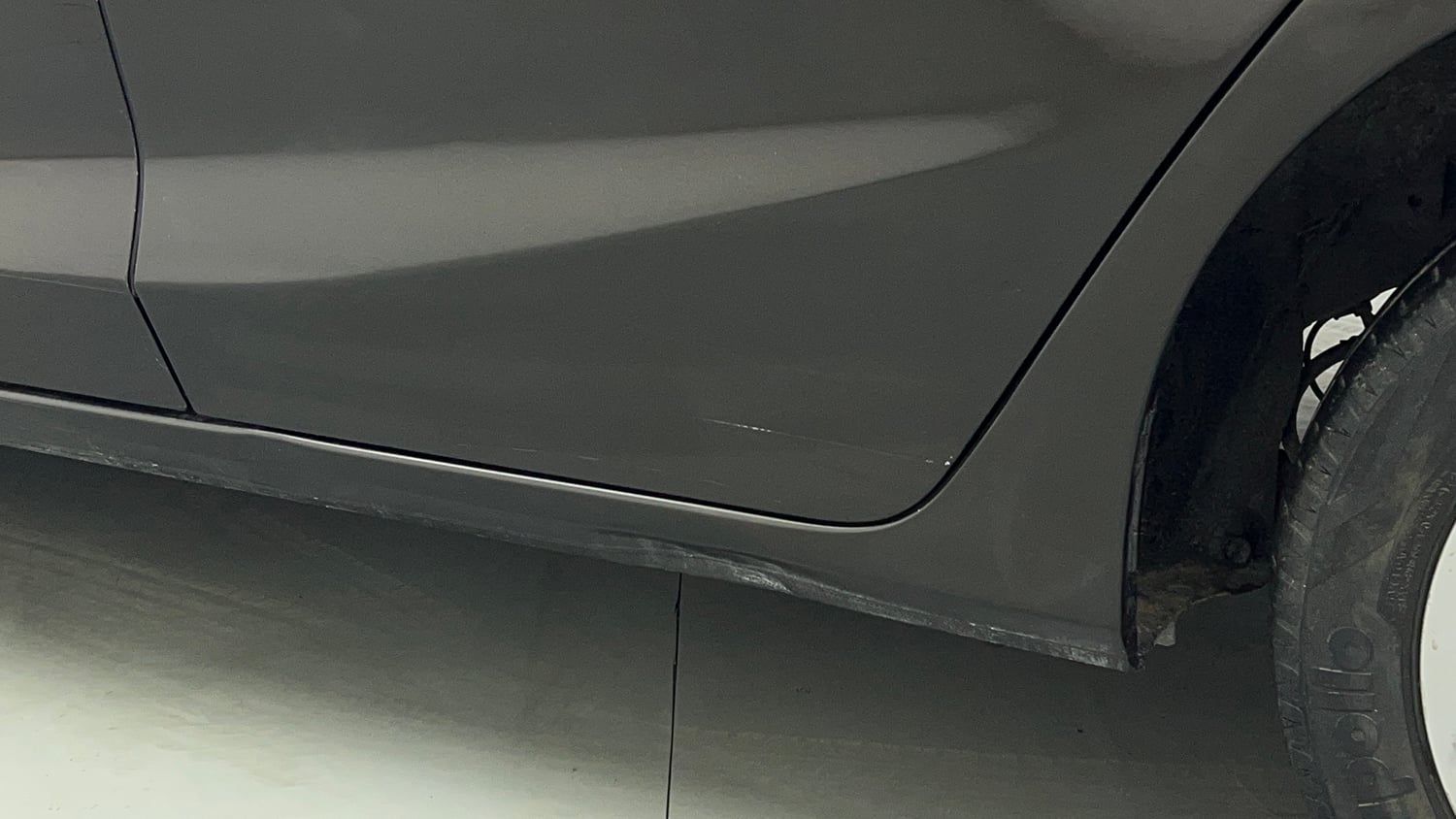 Used 2022 Honda Jazz ZX CVT Petrol Automatic dents MINOR DENT