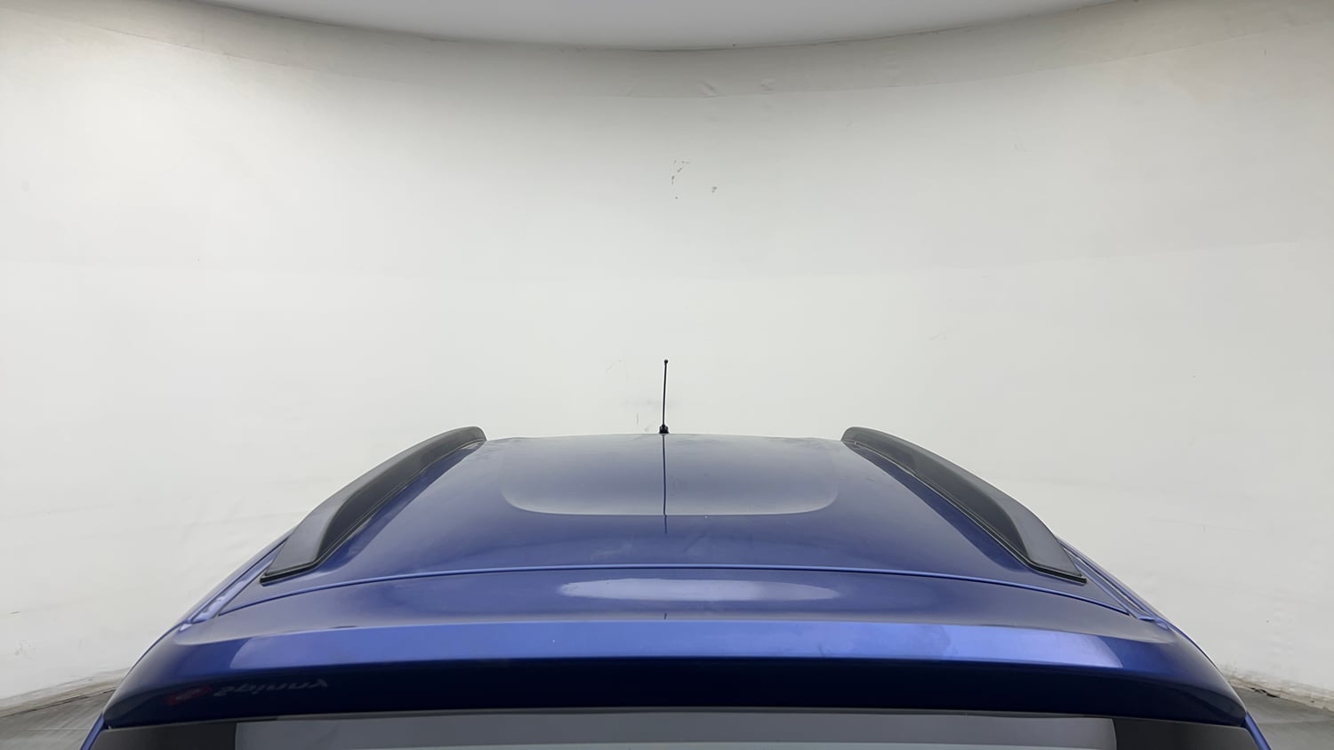 Used 2018 Renault Kwid CLIMBER 1.0 Petrol Manual exterior EXTERIOR ROOF VIEW