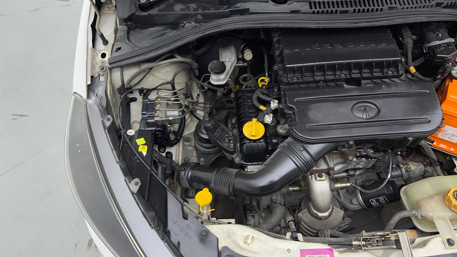 Used 2020 Tata Tiago XZA Plus Petrol Automatic engine ENGINE RIGHT SIDE VIEW