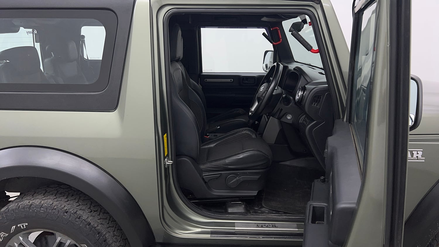Used 2022 mahindra Thar LX Hard Top Petrol AT 4WD Petrol Automatic interior RIGHT SIDE FRONT DOOR CABIN VIEW