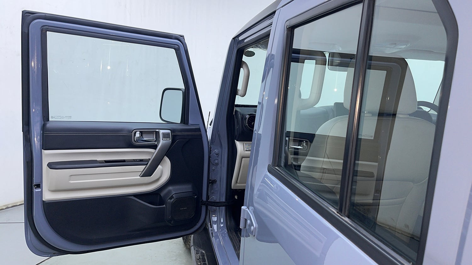 Used 2026 Mahindra Thar Roxx AX7 L Diesel AT 2WD Diesel Automatic interior LEFT FRONT DOOR OPEN VIEW