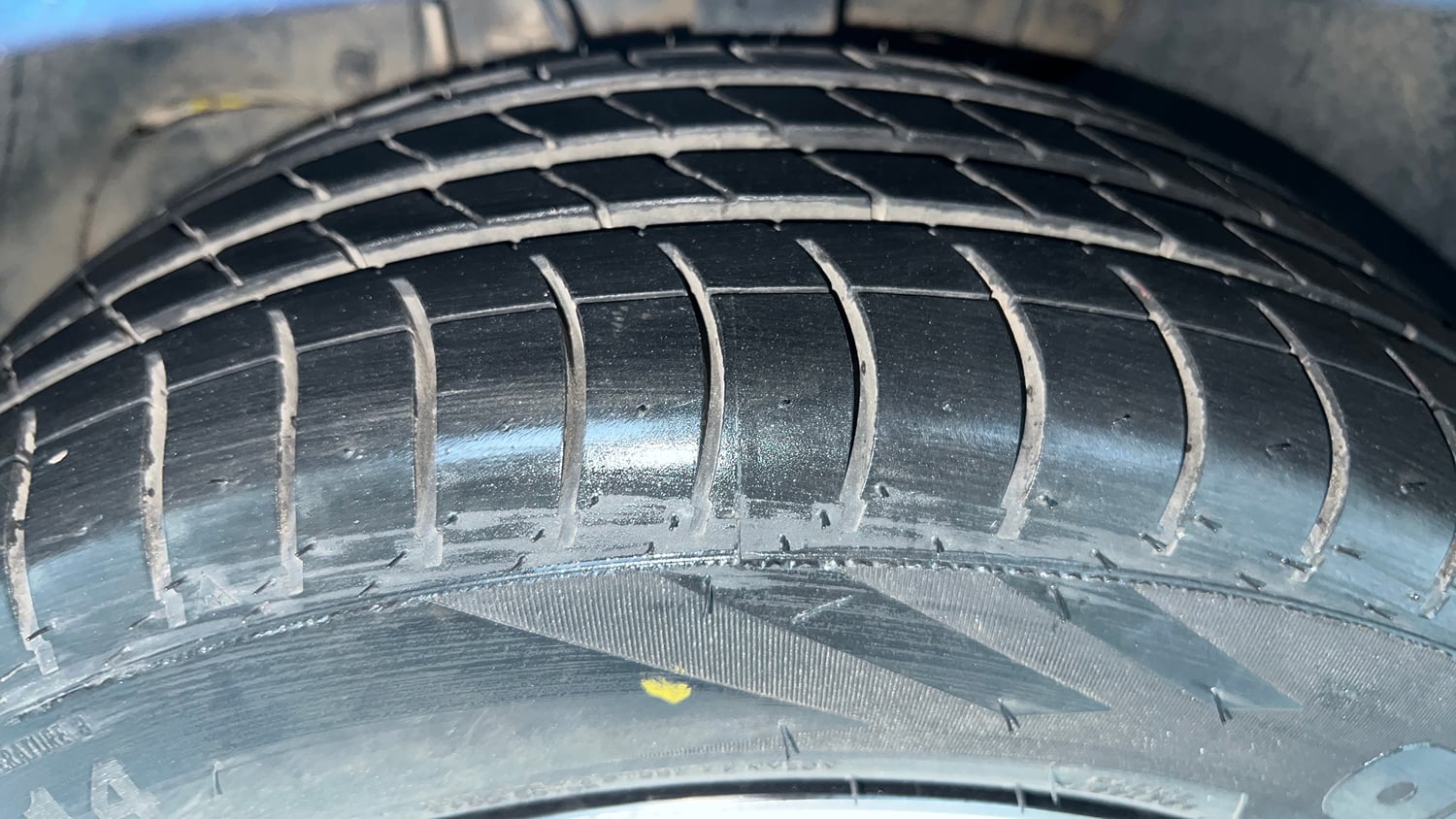 Used 2024 Tata Tiago EV XT Medium Range Electric Automatic tyres LEFT FRONT TYRE TREAD VIEW