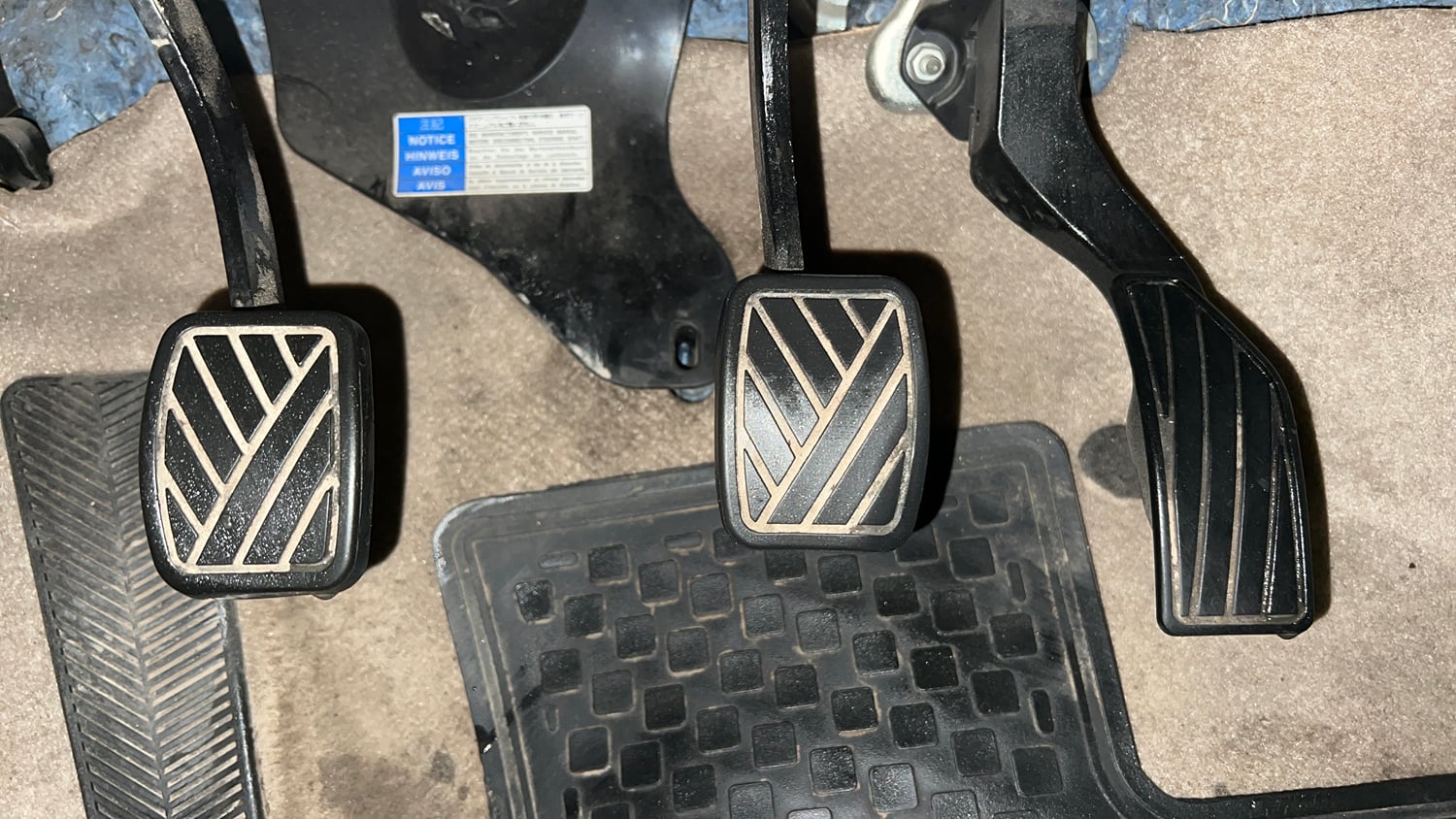 Used 2019 Maruti Suzuki Ciaz Alpha Hybrid 1.5 Petrol Manual interior PEDALS VIEW