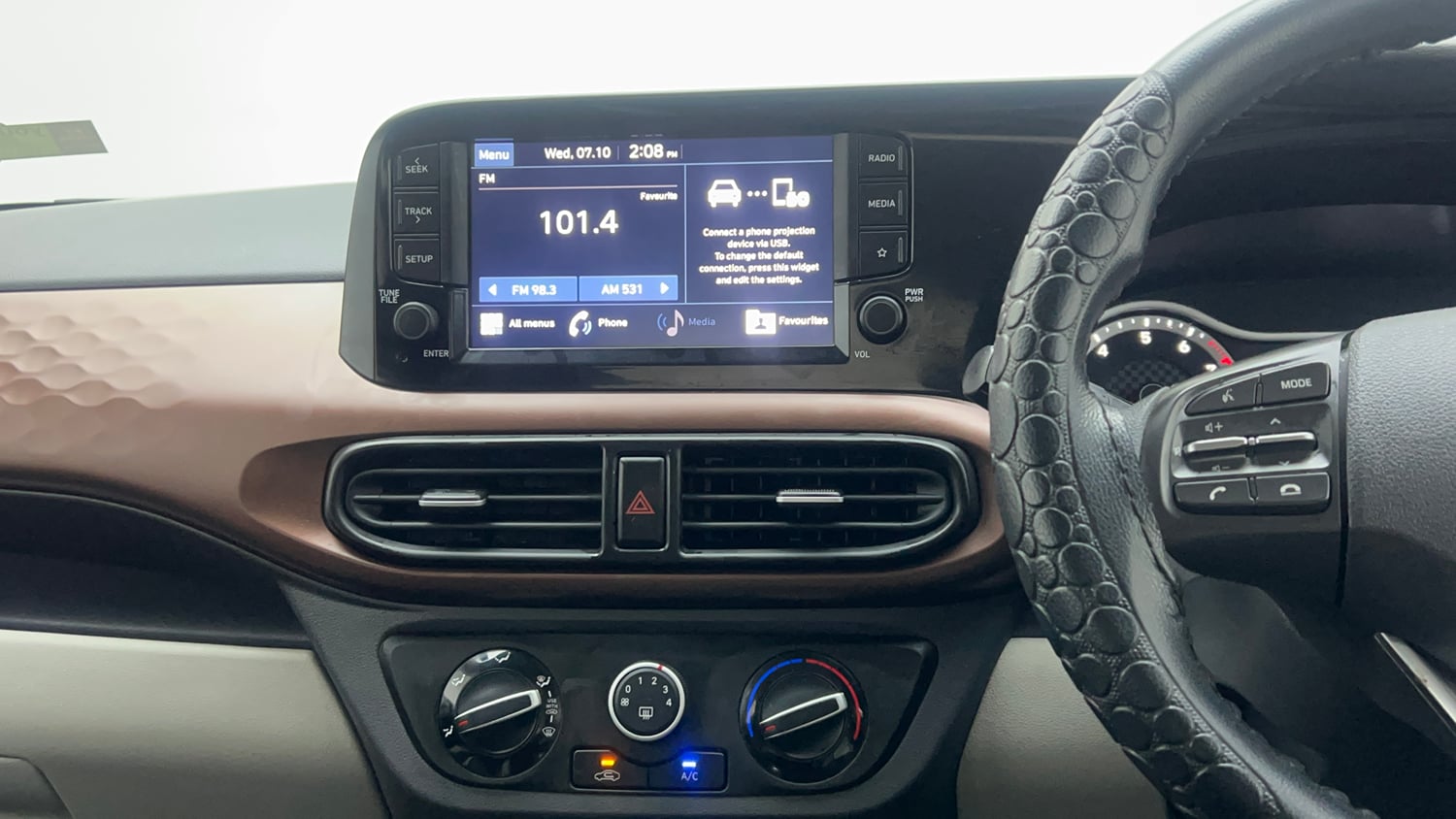 Used 2023 Hyundai Aura SX 1.2 Petrol Petrol Manual interior MUSIC SYSTEM & AC CONTROL VIEW
