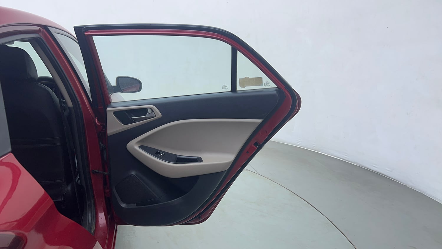 Used 2015 Hyundai Elite i20 Asta 1.2 Petrol Manual interior RIGHT REAR DOOR OPEN VIEW