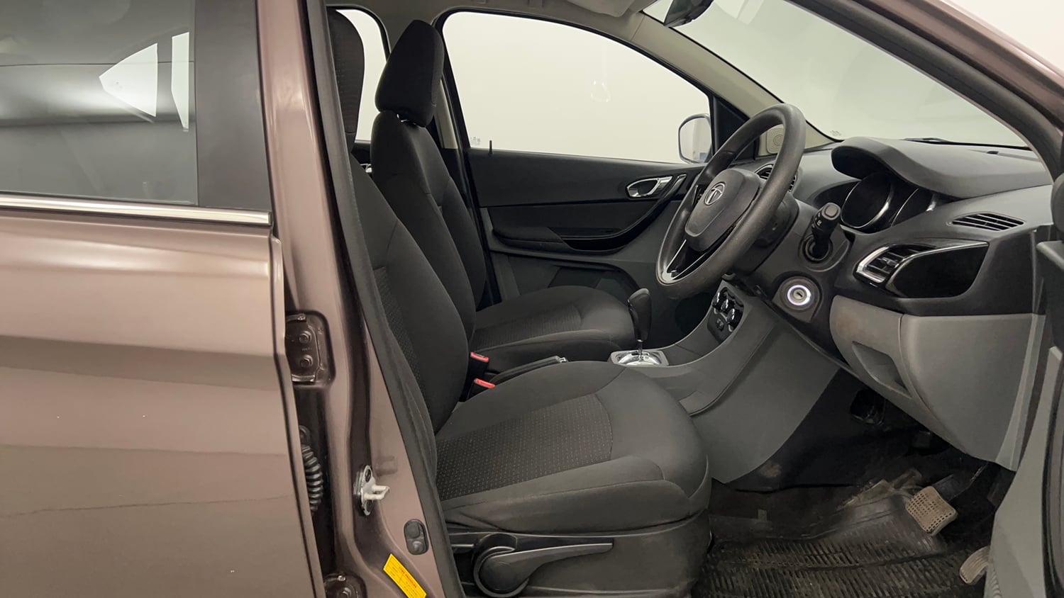 Used 2018 Tata Tigor Revotron XZA Petrol Automatic interior RIGHT SIDE FRONT DOOR CABIN VIEW