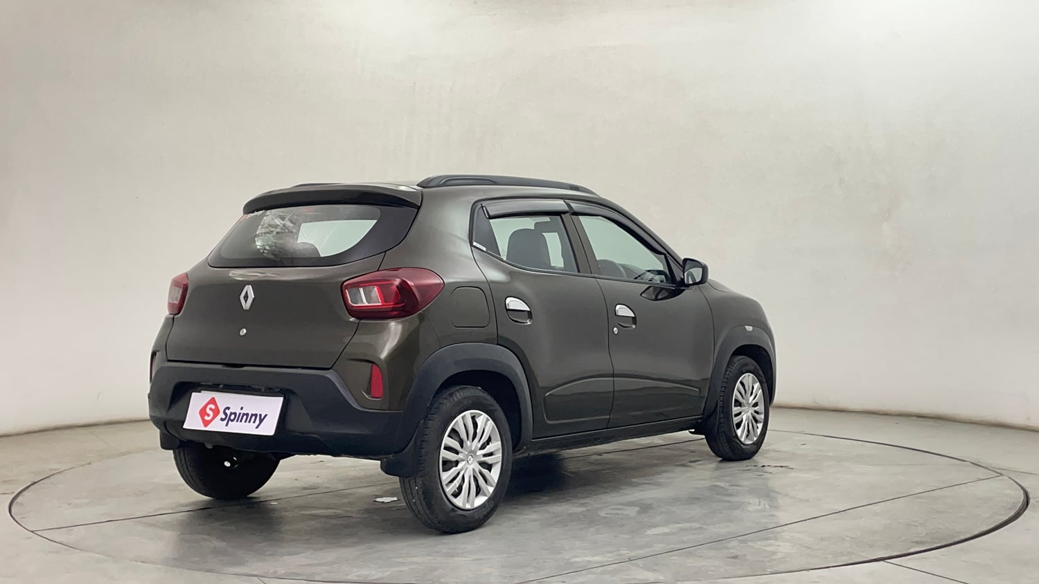 Used 2020 Renault Kwid RXT Petrol Manual exterior RIGHT REAR CORNER VIEW
