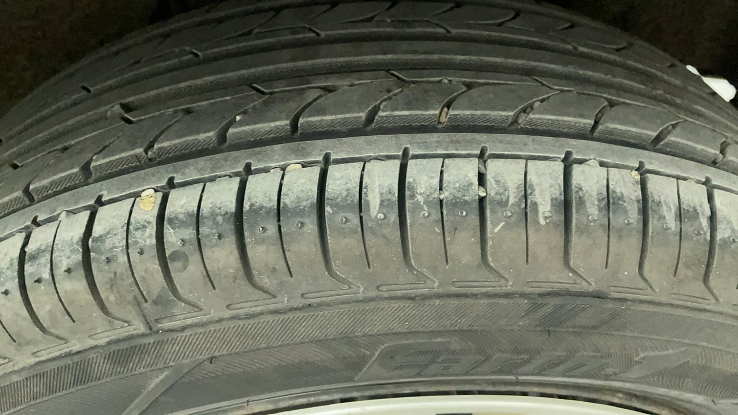 Used 2019 Maruti Suzuki Baleno Delta Petrol Manual tyres LEFT REAR TYRE TREAD VIEW