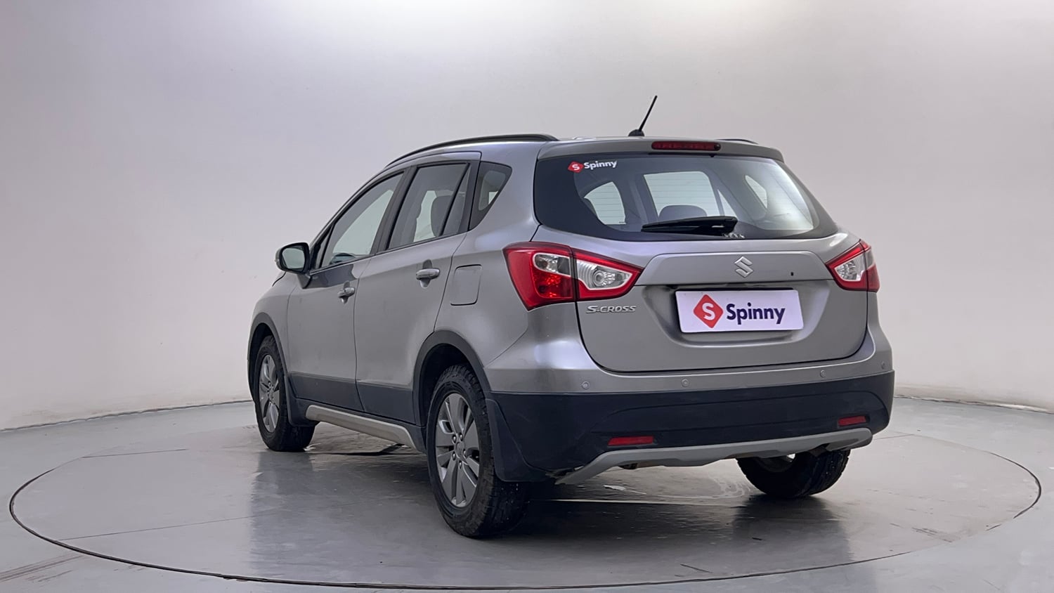 Used 2016 Maruti Suzuki S-Cross Zeta 1.3 Diesel Manual exterior LEFT REAR CORNER VIEW