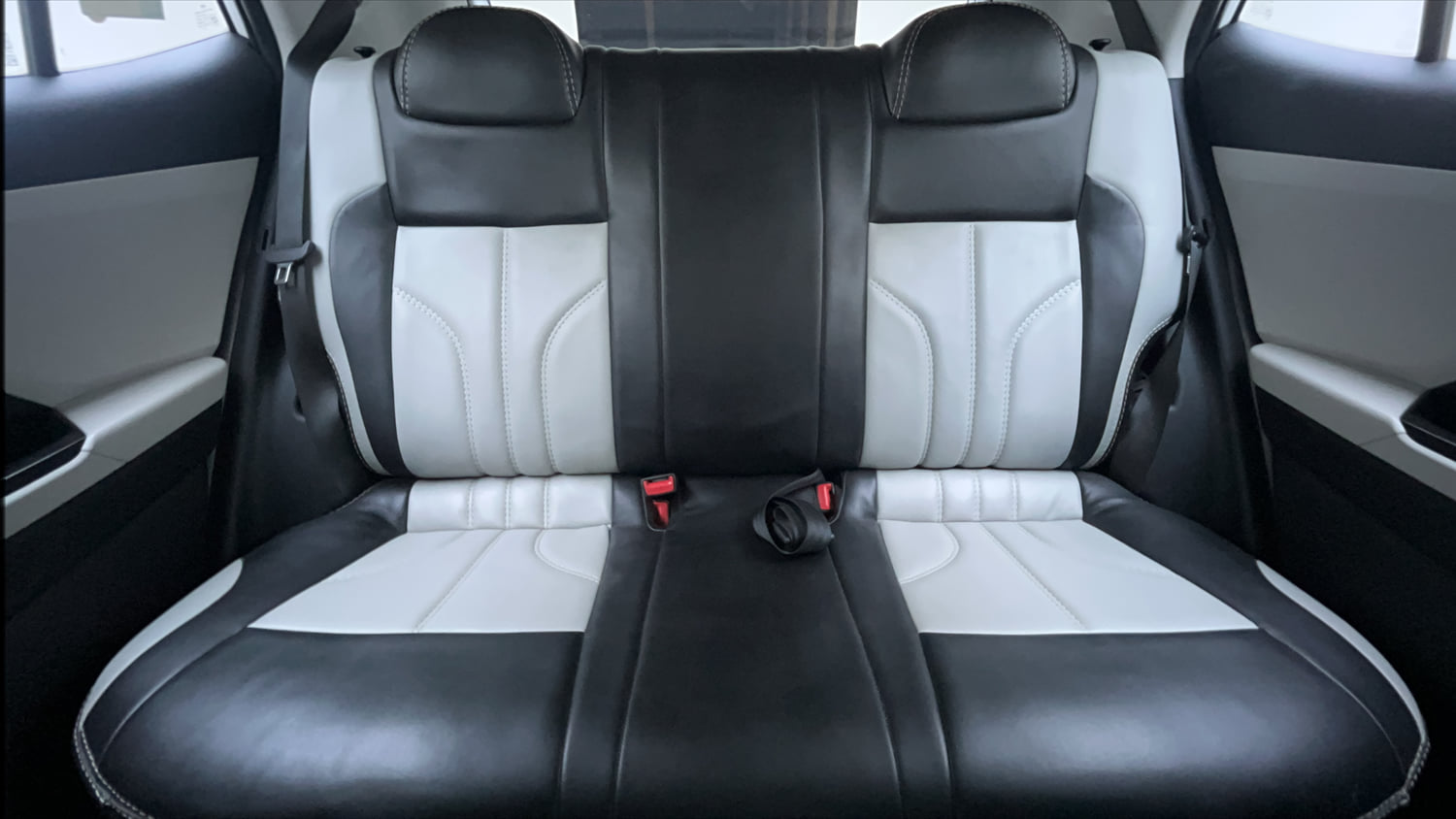 Used 2021 Hyundai Creta EX 1.5 Petrol Petrol Manual interior REAR SEAT CONDITION VIEW