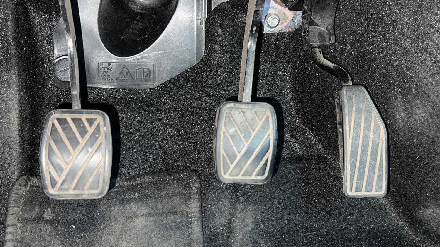 Used 2024 Maruti Suzuki Wagon R VXI 1.0 Petrol Manual interior PEDALS VIEW