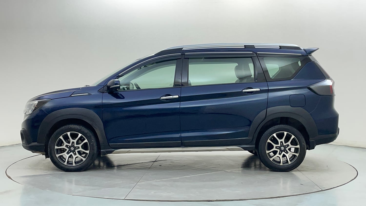 Used 2022 Maruti Suzuki XL6 Alpha Plus AT Petrol Petrol Automatic exterior LEFT SIDE VIEW