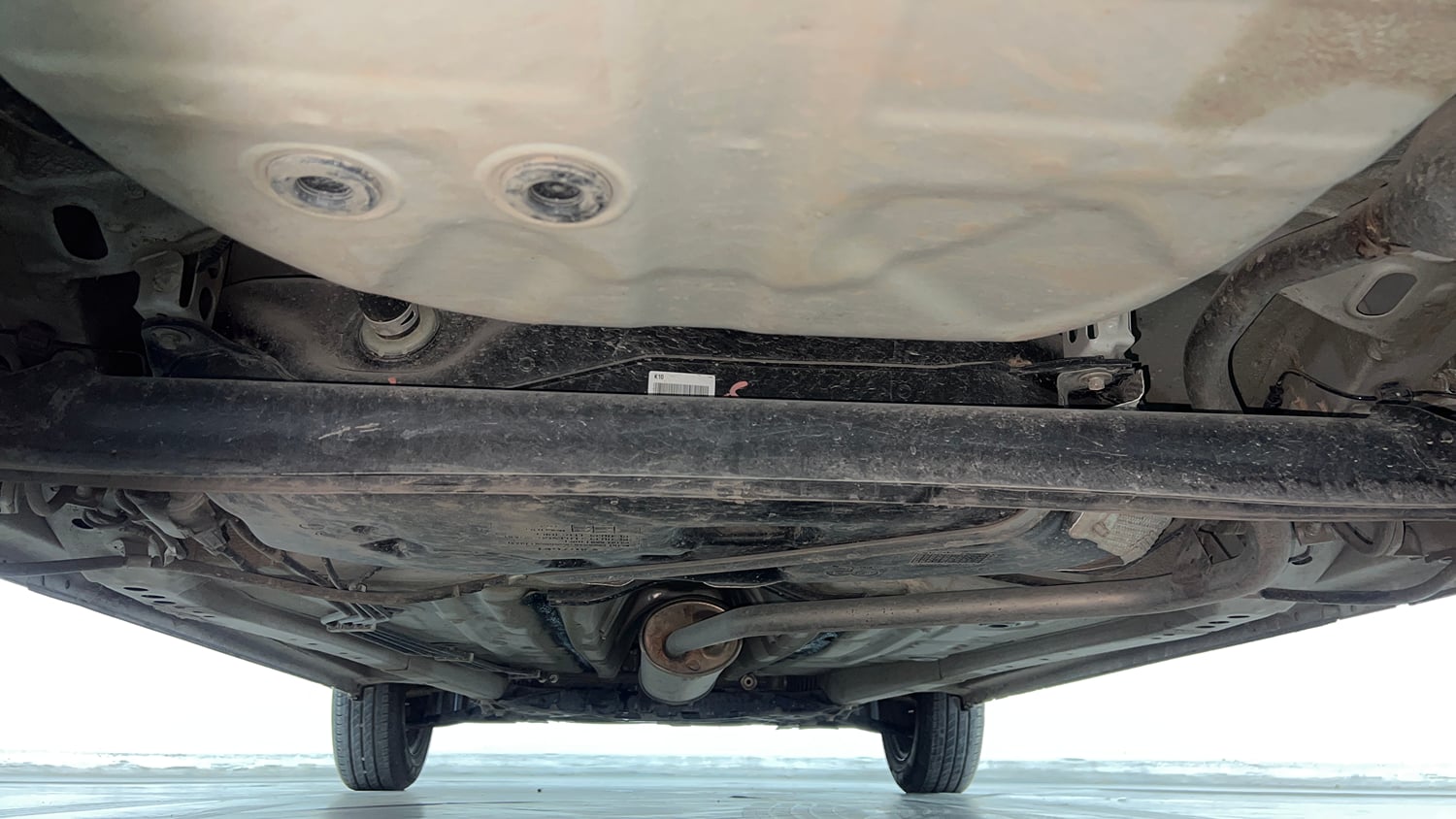 Used 2024 Maruti Suzuki Wagon R VXI 1.0 Petrol Manual extra REAR UNDERBODY VIEW (TAKEN FROM REAR)