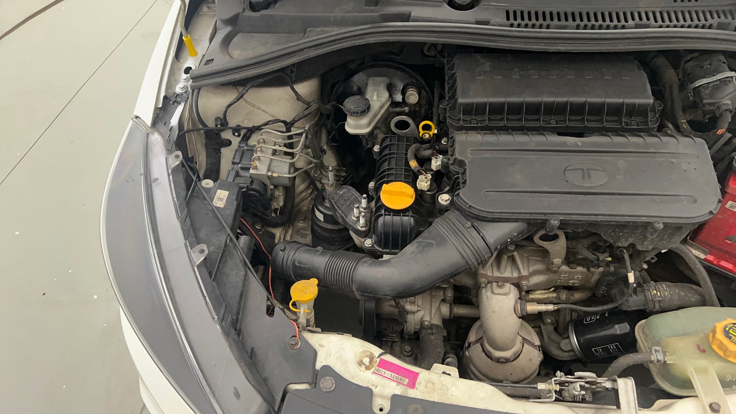 Used 2021 Tata Tiago XE Petrol Manual engine ENGINE RIGHT SIDE VIEW