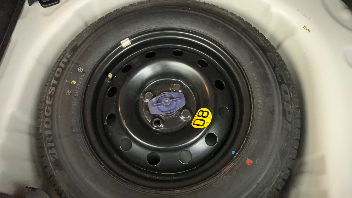 Used 2019 Maruti Suzuki Swift ZXi Petrol Manual tyres SPARE TYRE VIEW