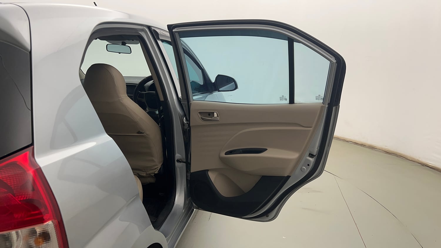 Used 2018 Hyundai Santro Sportz Petrol Manual interior RIGHT REAR DOOR OPEN VIEW