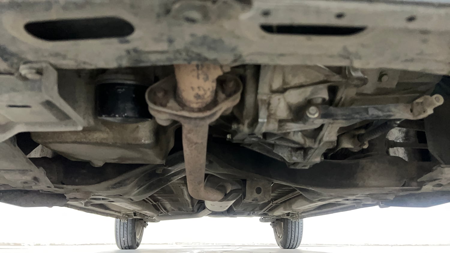 Used 2017 Maruti Suzuki Celerio ZXi Opt Petrol Manual extra FRONT LEFT UNDERBODY VIEW