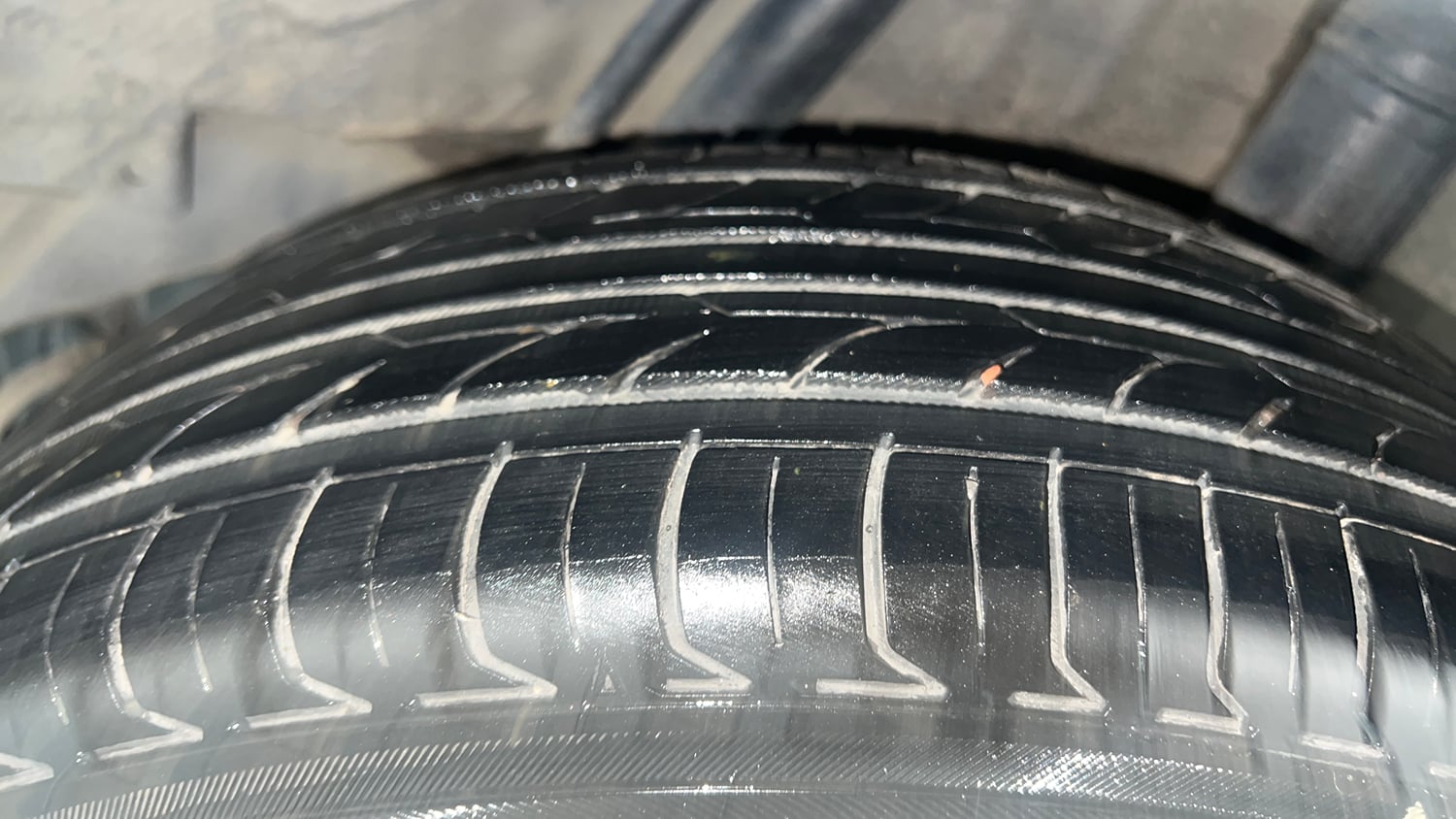 Used 2018 Honda Jazz SV Petrol Petrol Manual tyres LEFT REAR TYRE TREAD VIEW