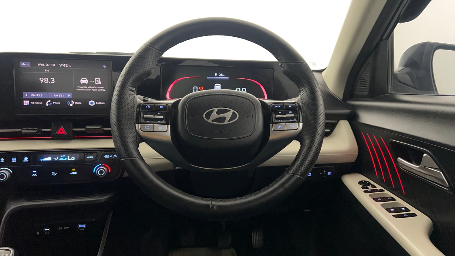 Used 2023 Hyundai Verna SX 1.5 Petrol MT Petrol Manual interior STEERING VIEW