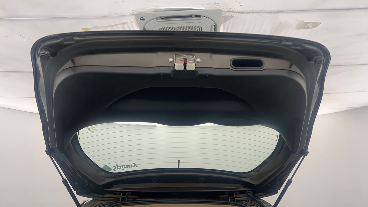 Used 2018 Honda Jazz SV Petrol Petrol Manual interior DICKY DOOR OPEN VIEW