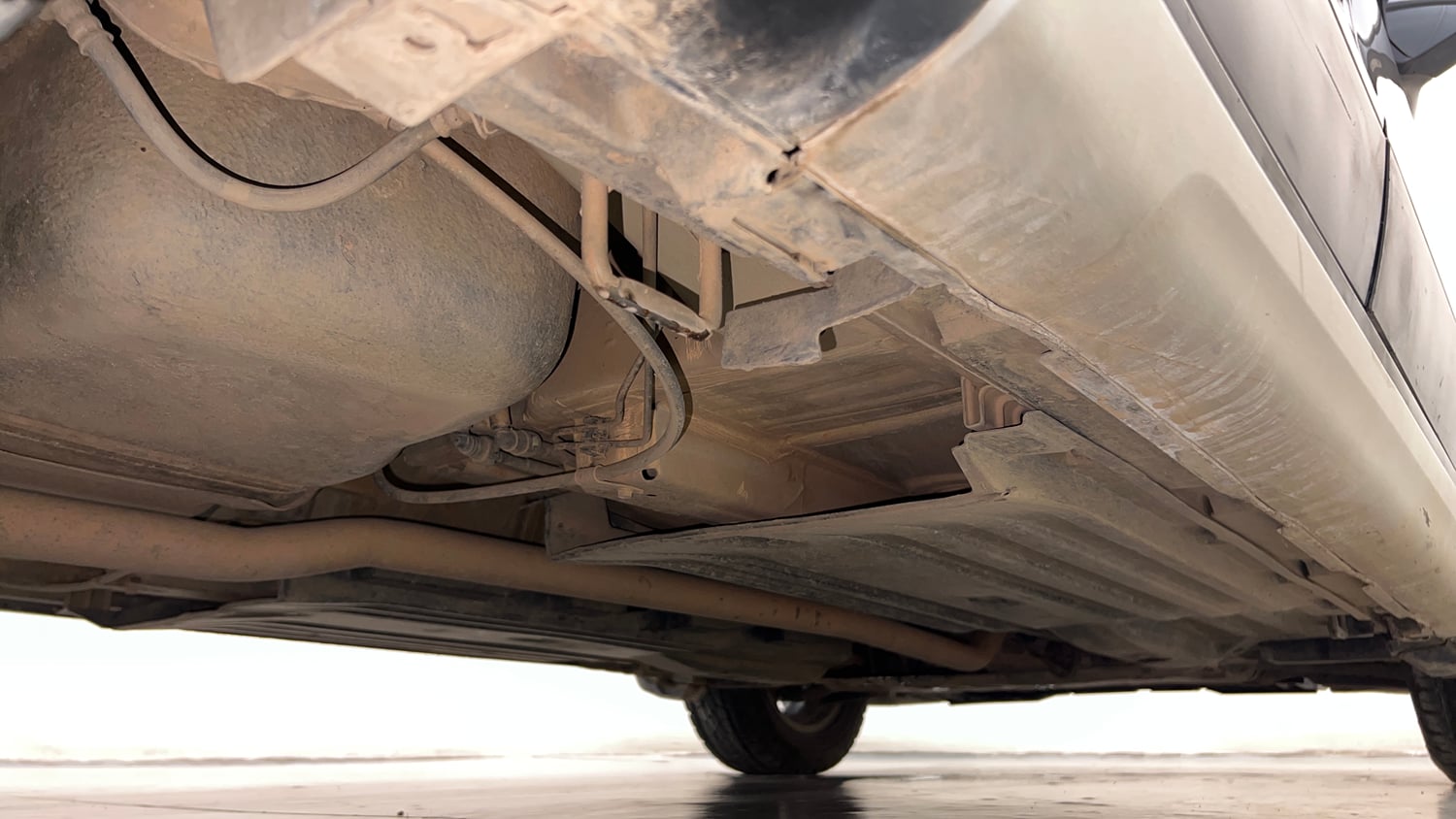 Used 2016 Maruti Suzuki S-Cross Zeta 1.3 Diesel Manual extra REAR RIGHT UNDERBODY VIEW