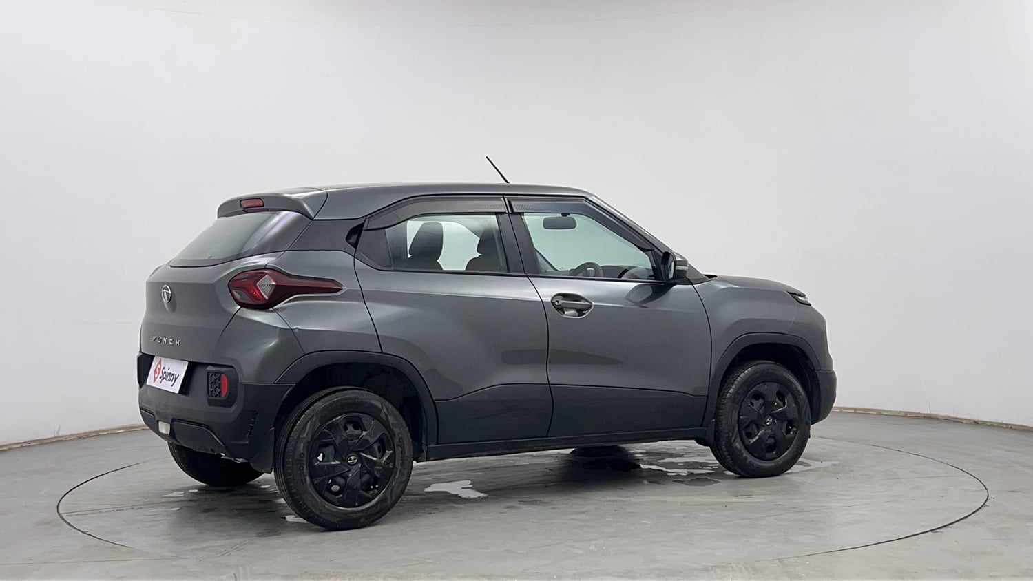 Used 2022 Tata Punch Adventure MT Petrol Manual exterior RIGHT REAR CORNER VIEW
