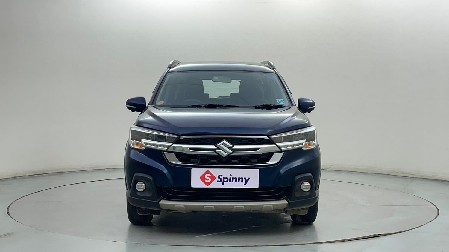 Used 2022 Maruti Suzuki XL6 Alpha Plus AT Petrol Petrol Automatic exterior FRONT VIEW