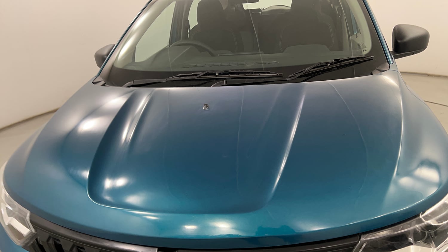 Used 2025 Renault Triber Evolution Petrol Manual dents MINOR SCRATCH