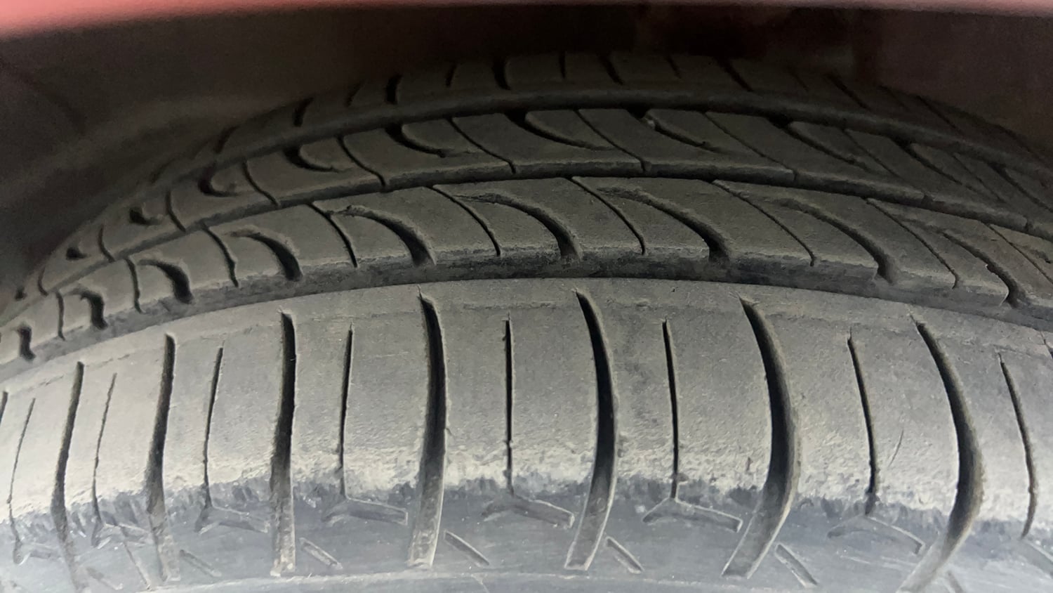 Used 2013 Maruti Suzuki Alto K10 VXi Petrol Manual tyres LEFT FRONT TYRE TREAD VIEW