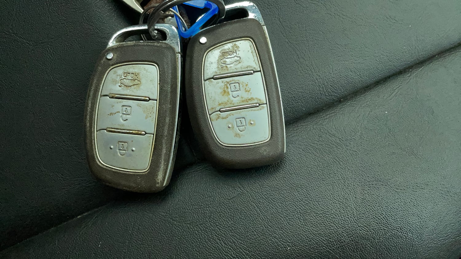 Used 2016 Hyundai Grand i10 Asta 1.2 Kappa VTVT Petrol Manual extra CAR KEY VIEW