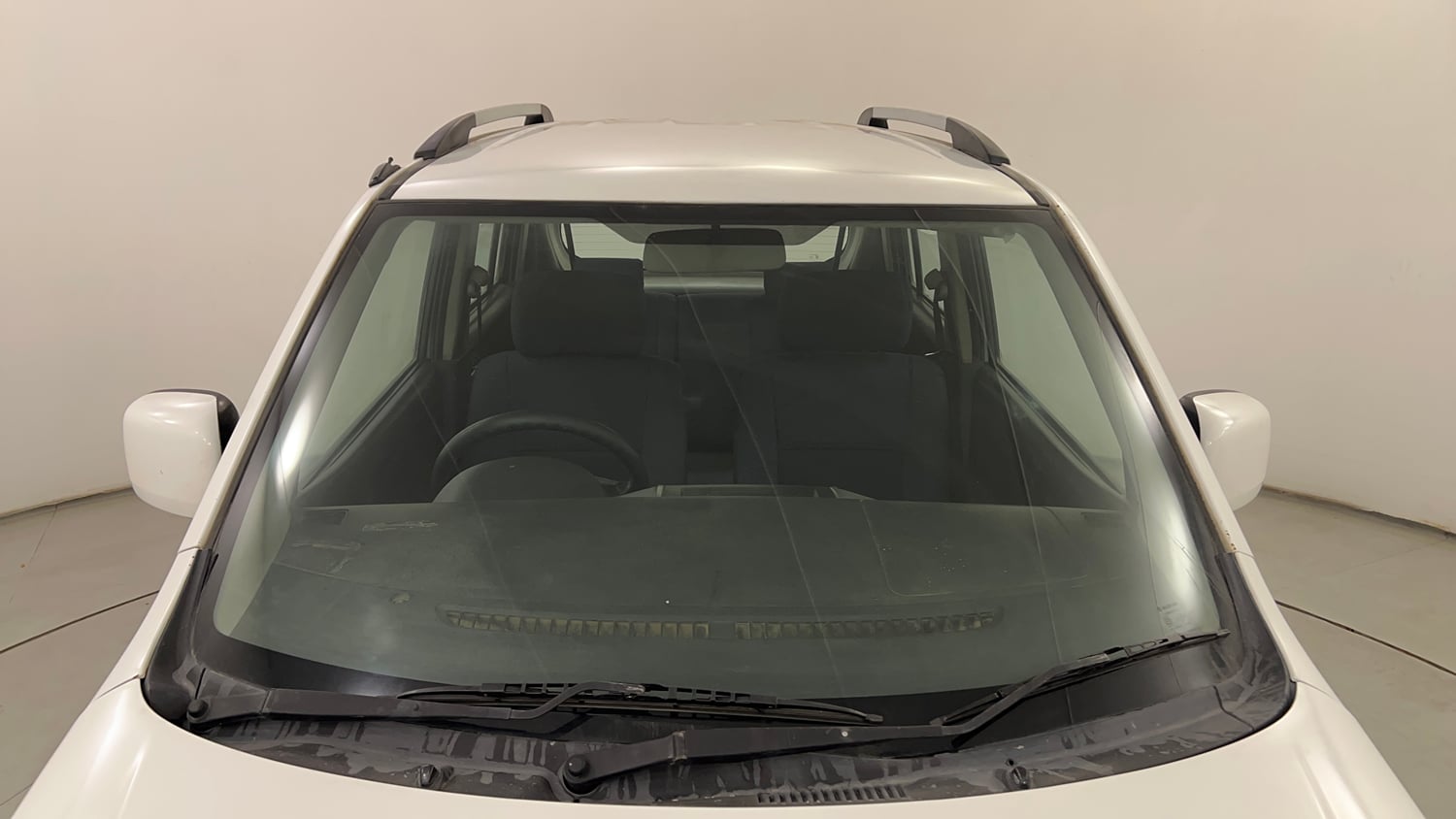 Used 2012 Maruti Suzuki Wagon R 1.0 VXi Petrol Manual exterior FRONT WINDSHIELD VIEW