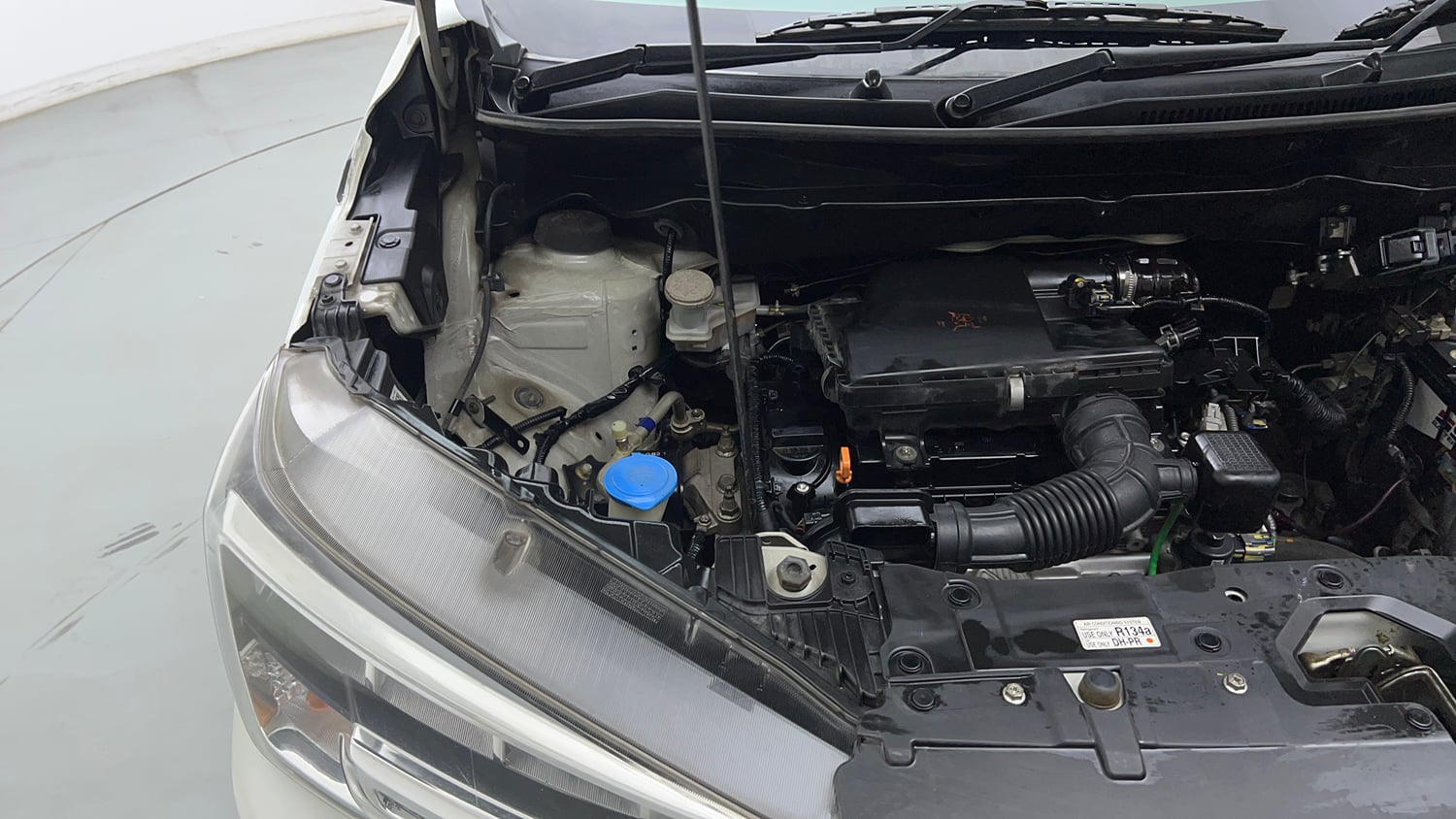 Used 2022 Maruti Suzuki XL6 Alpha Plus MT Petrol Petrol Manual engine ENGINE RIGHT SIDE VIEW