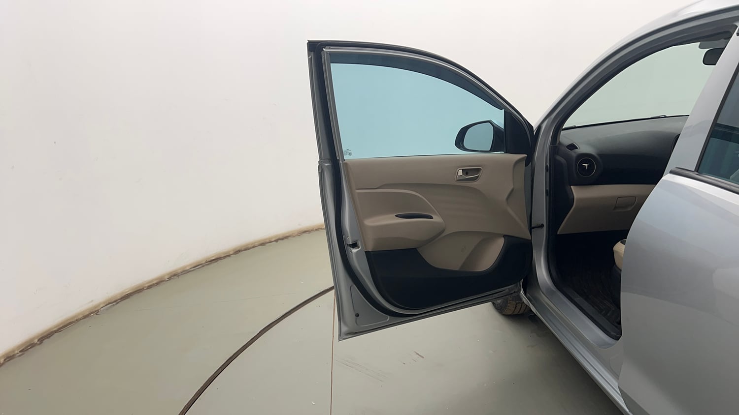 Used 2018 Hyundai Santro Sportz Petrol Manual interior LEFT FRONT DOOR OPEN VIEW