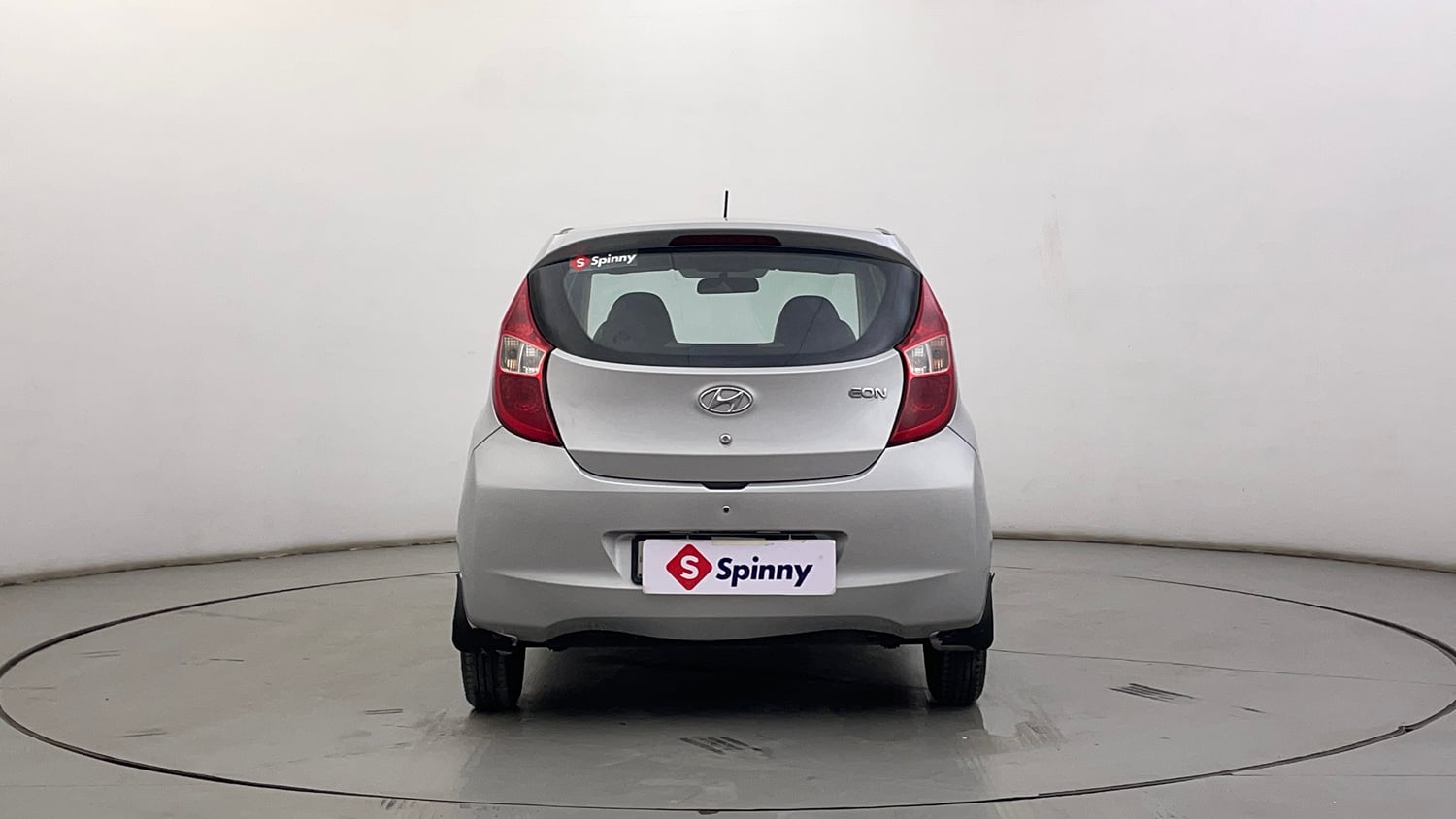 Used 2016 Hyundai Eon Era + Petrol Manual exterior BACK VIEW
